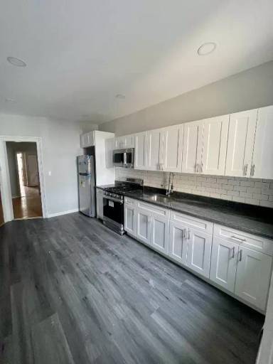 Main picture of 1103 Summit Ave