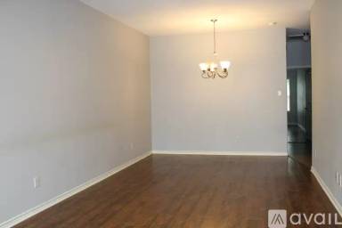 Main picture of 2233 Colby Ln