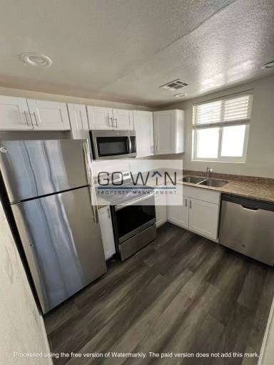 Main picture of 6005 W Gardenia Ave