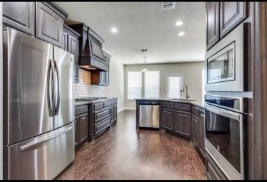 Main picture of 5601 Salt Springs Dr