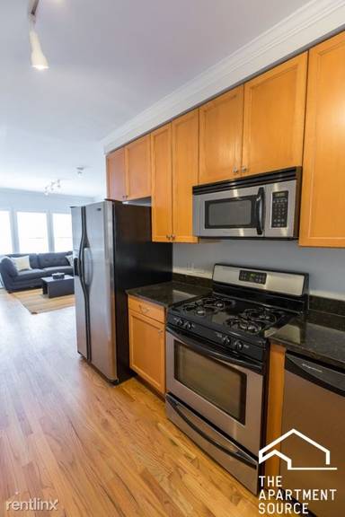 Main picture of 1156 W Cornelia Ave