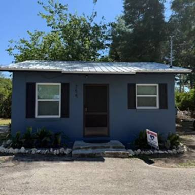 Main picture of 758 Parklawn Cir