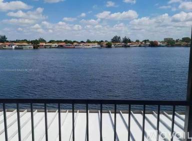 Main picture of 2531 W 60th Pl