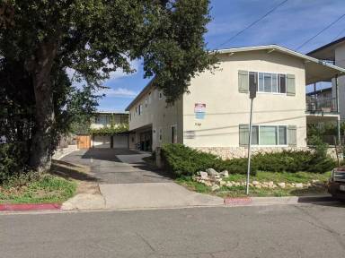 Main picture of 208 Oceano Ave