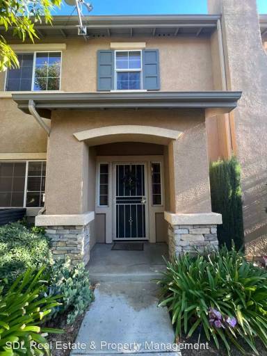 Main picture of 26137 Oakcreek Union Dr