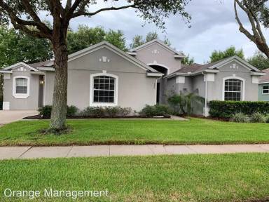 Main picture of 553 Hiawatha Palm Pl