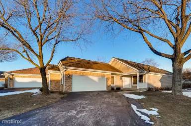 Main picture of 414 Park Barrington Dr