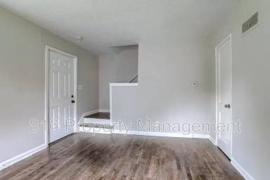Main picture of 7433 Arleta Blvd