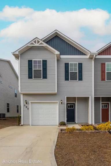 Main picture of 301 - 303 Frisco Way