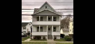 Main picture of 105 Beethoven St