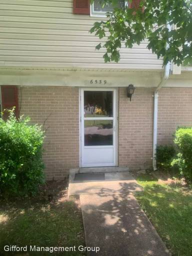 Main picture of 6581 Stoney Point South