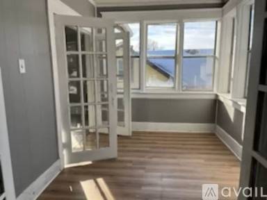 Main picture of 105 Washington Ave