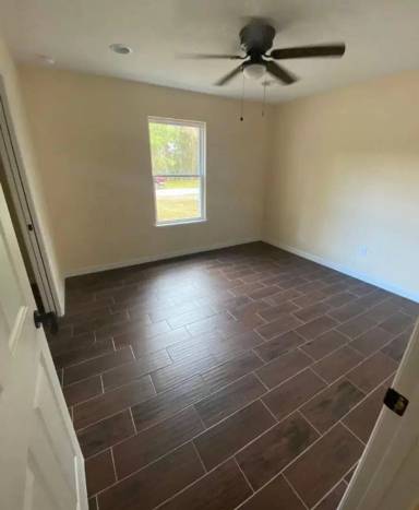 Main picture of 15749 SW 55th Avenue Rd