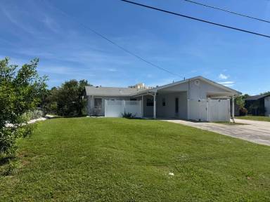 Main picture of 384 Flamingo Dr