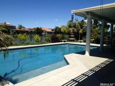 Main picture of 370 Vista Cove Cir