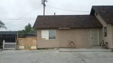 Main picture of 690 N Lilac Ave