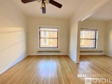 Main picture of 831 W Waveland Ave