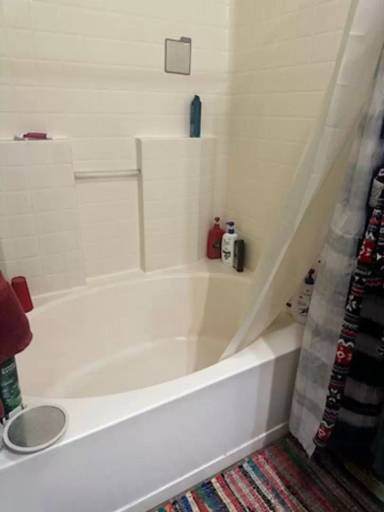 Main picture of 664 E Rose Ln