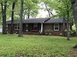 Main picture of 905 Linwood Dr