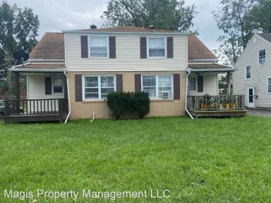 Main picture of 841 Highland Ave