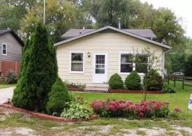 Main picture of 25269 W Anderson St