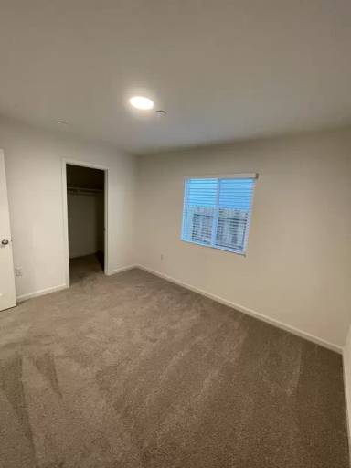Main picture of 2469 Cellar St
