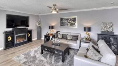 Main picture of 5750 80th St N
