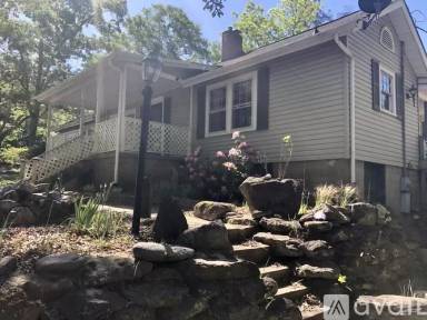 Main picture of 3022 Taylor Rd