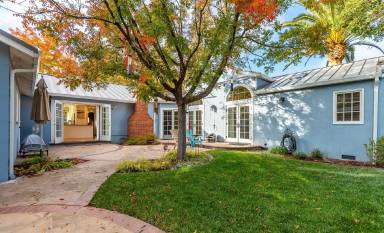 Main picture of 15870 Orange Blossom Ln