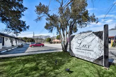 Main picture of The LUX Riverside