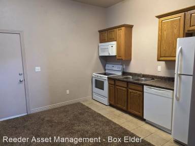 Main picture of 256 E 800 S