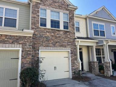 Main picture of 817 Bibury Ct