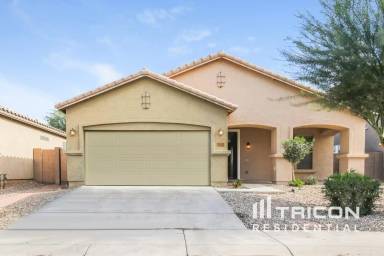 Main picture of 3827 S 99th Dr