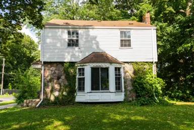 Main picture of 12750 Rutland St