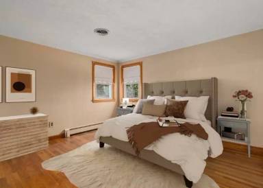 Main picture of 114 Charger St