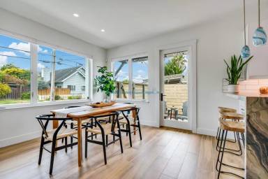 Main picture of 1485 47th Ave