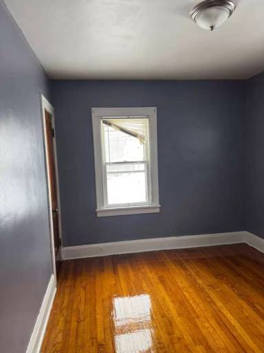 Main picture of 4078 E 143rd St
