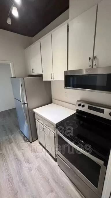 Main picture of 2309 Blake Street Apartments