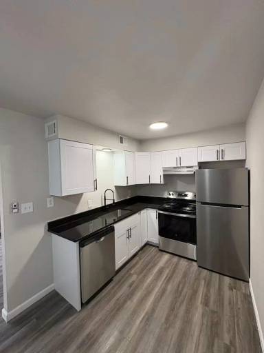 Main picture of 5101 S Madison Ave