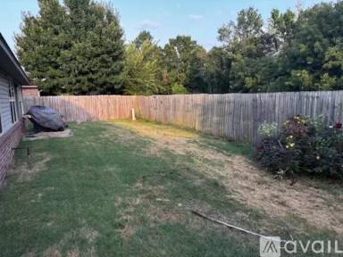 Main picture of 3007 SW Briar Creek Ave