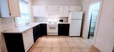 Main picture of 6009 Kingsbury Ave