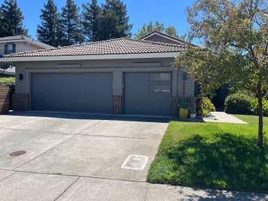 Main picture of 3820 Vistosa Ct