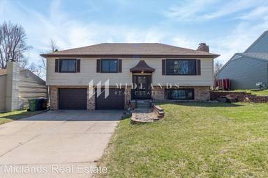 Main picture of 2207 Lloyd St