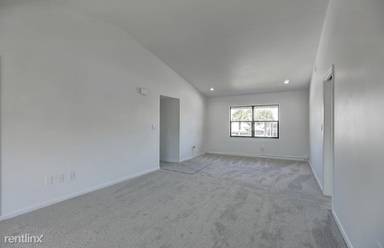 Main picture of 1500 NE 13th Ter