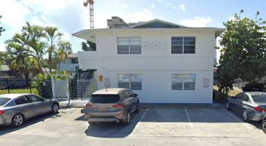 Main picture of 500 SE 22nd St