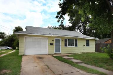 Main picture of 1610 W Walker St