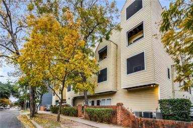 Main picture of 2510 San Gabriel St