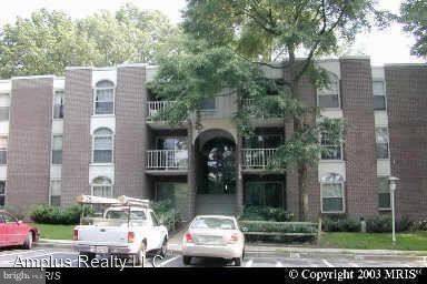 Main picture of 3316 Woodburn Village Dr