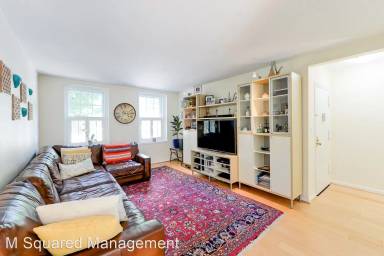Main picture of 3961 Langley Ct NW