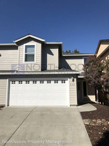 Main picture of 607 Shadow Way